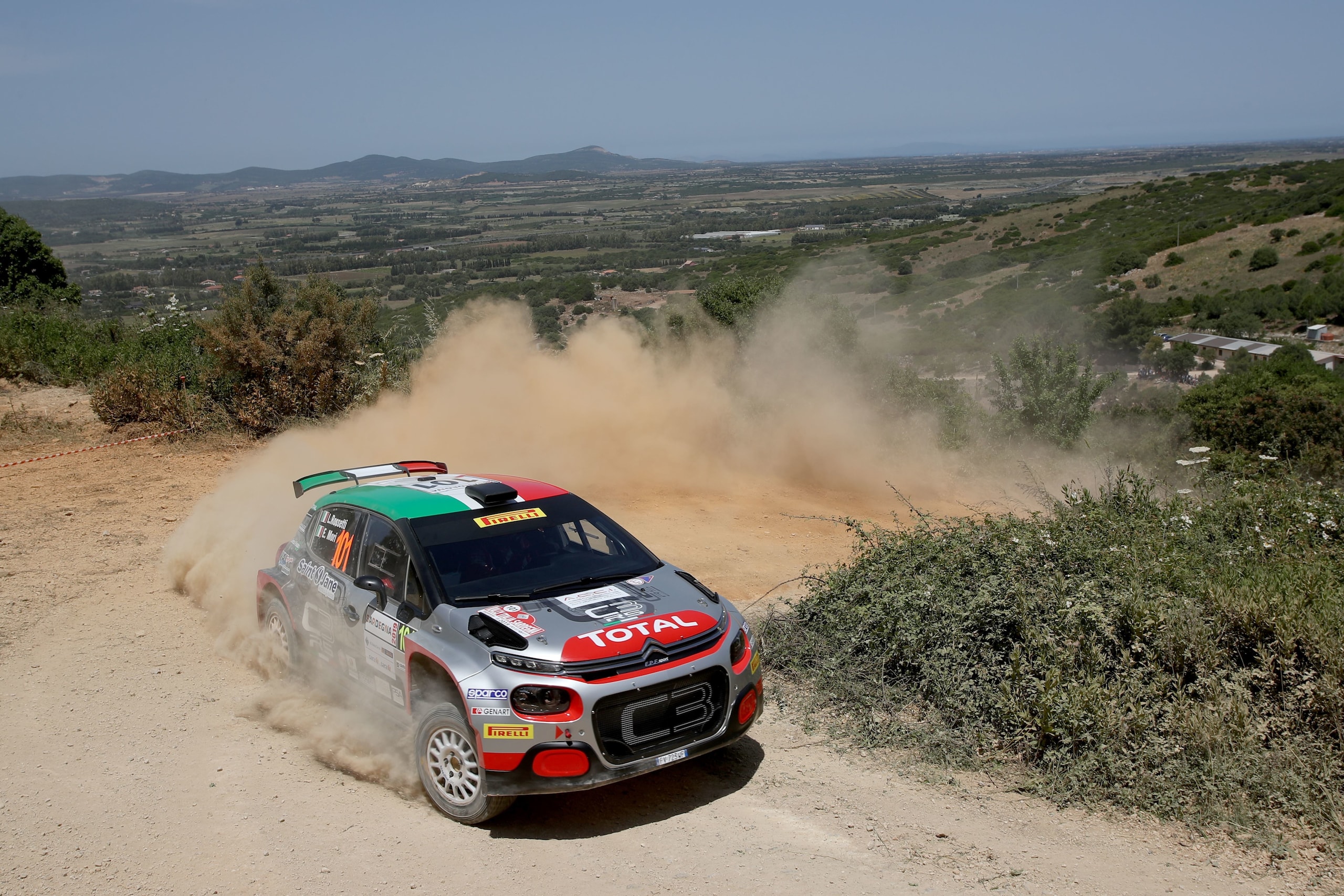 Rossetti allunga su Basso nel CIR al Rally d'Italia