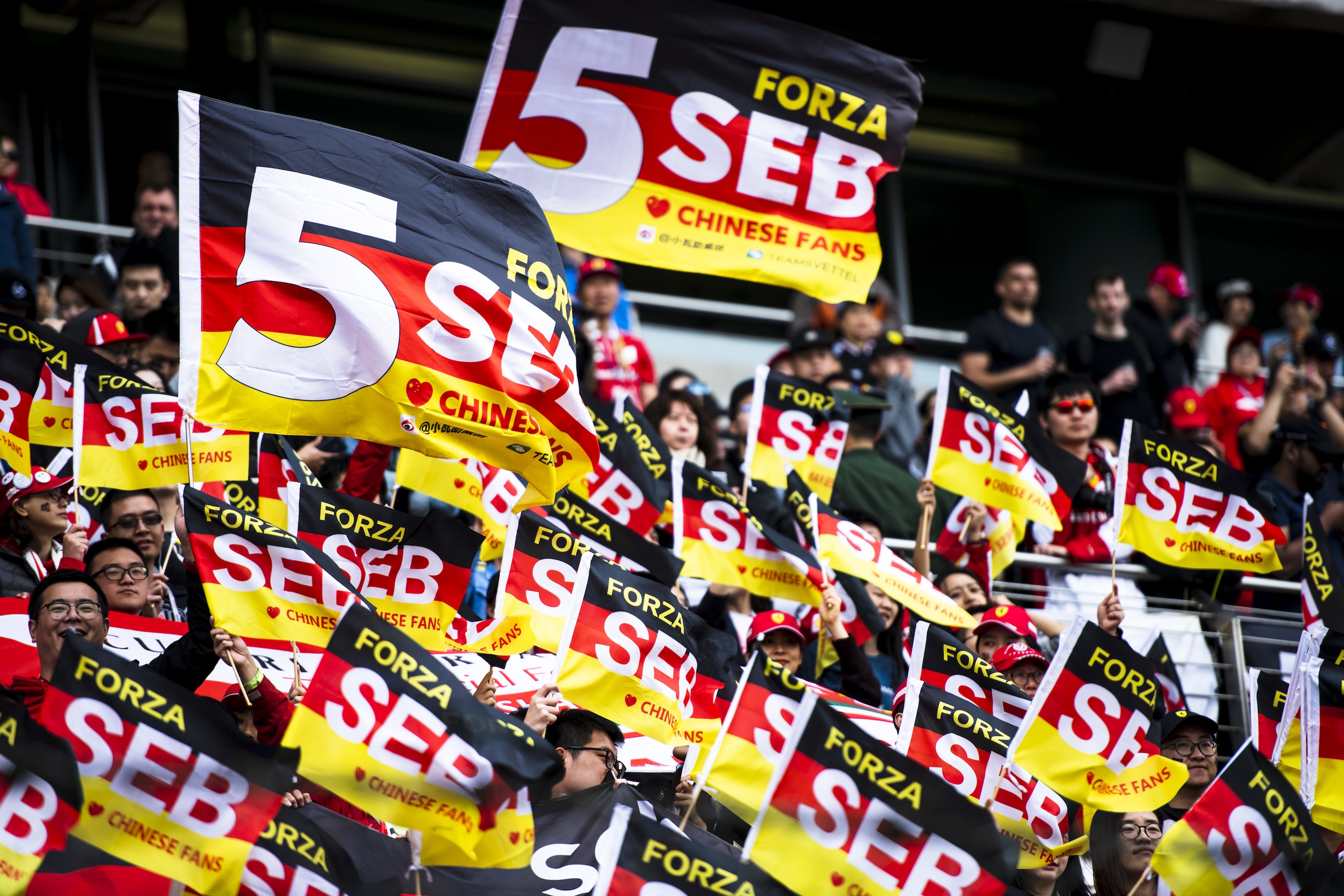 Tanti auguri, Seb! VIDEO