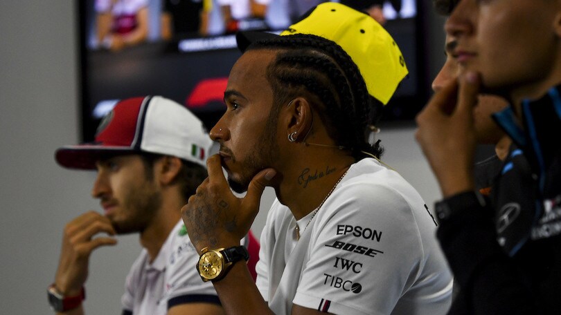 GP Gran Bretagna, Hamilton: "Max più forte? Non mi paragono a nessuno"