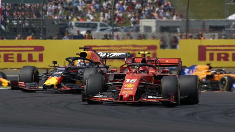 F1, Verstappen: Leclerc, difesa con rabbia austriaca