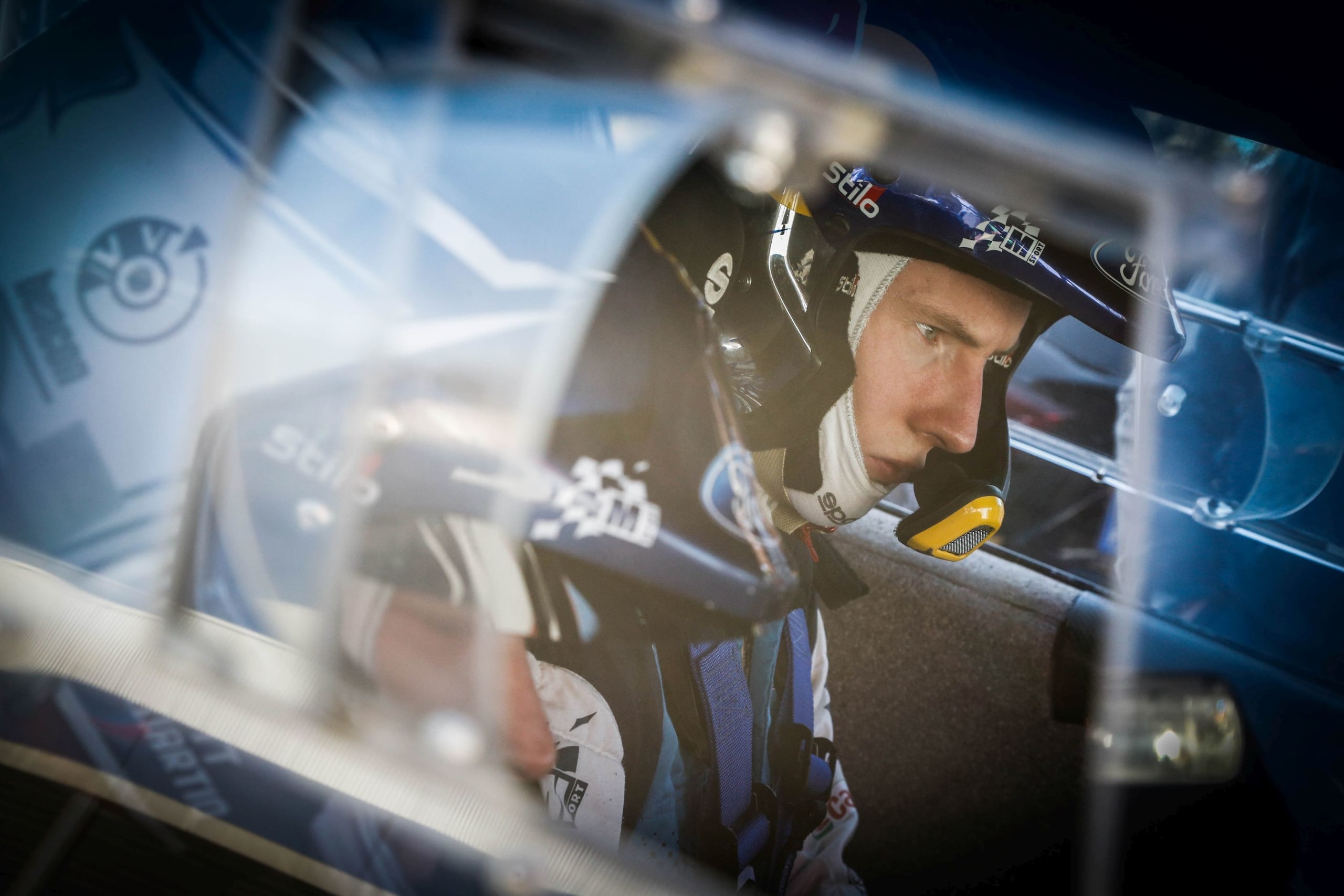 Evans salta il Rally di Finlandia