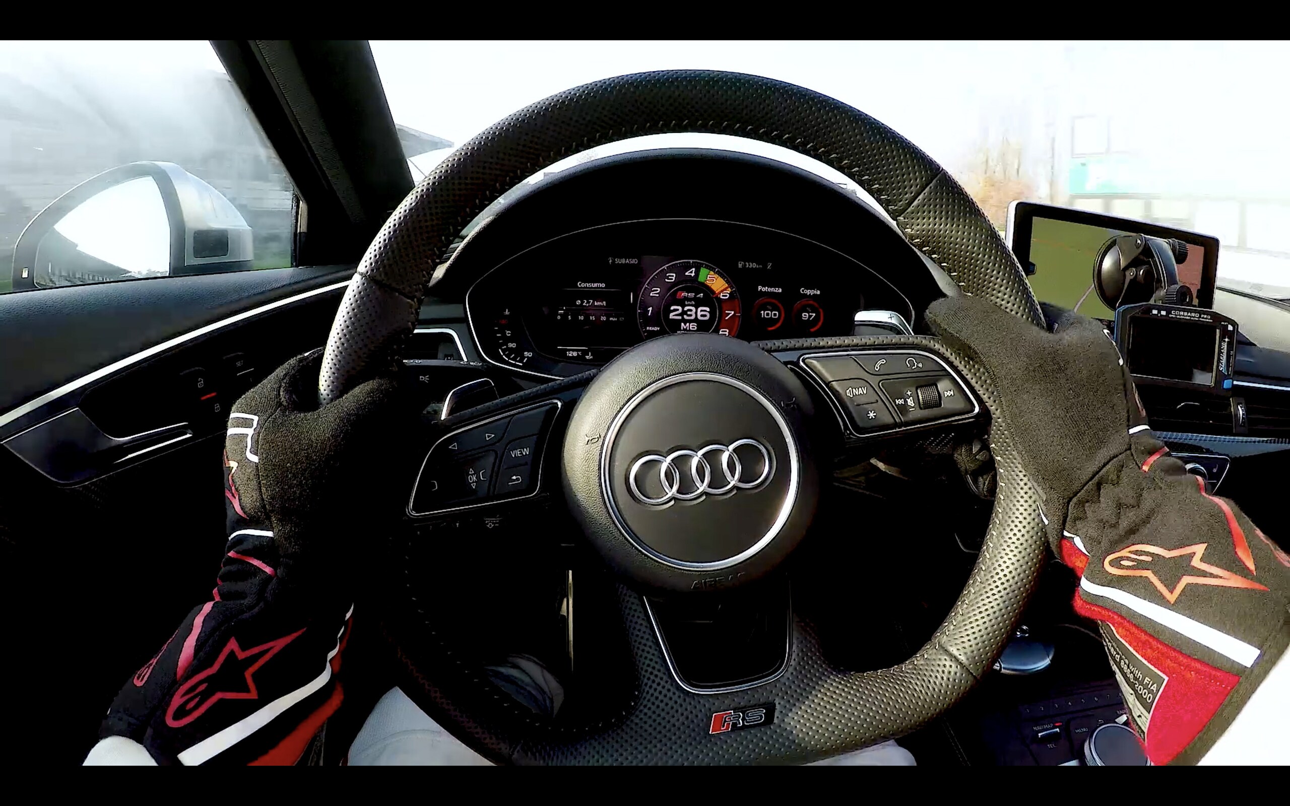Hot Lap di Riccardo Piergentili: Audi RS4 Avant