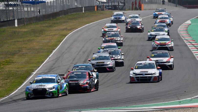 TCR DSG Endurance: è show al Mugello