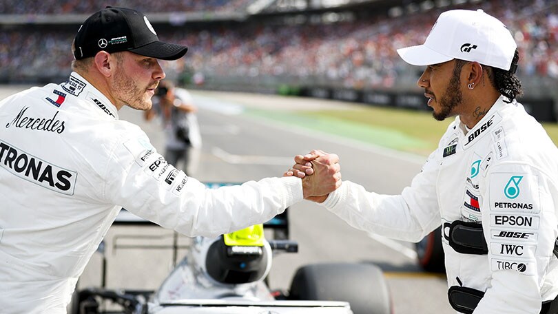 GP Germania, Hamilton in pole: "Un bel modo per celebrare"