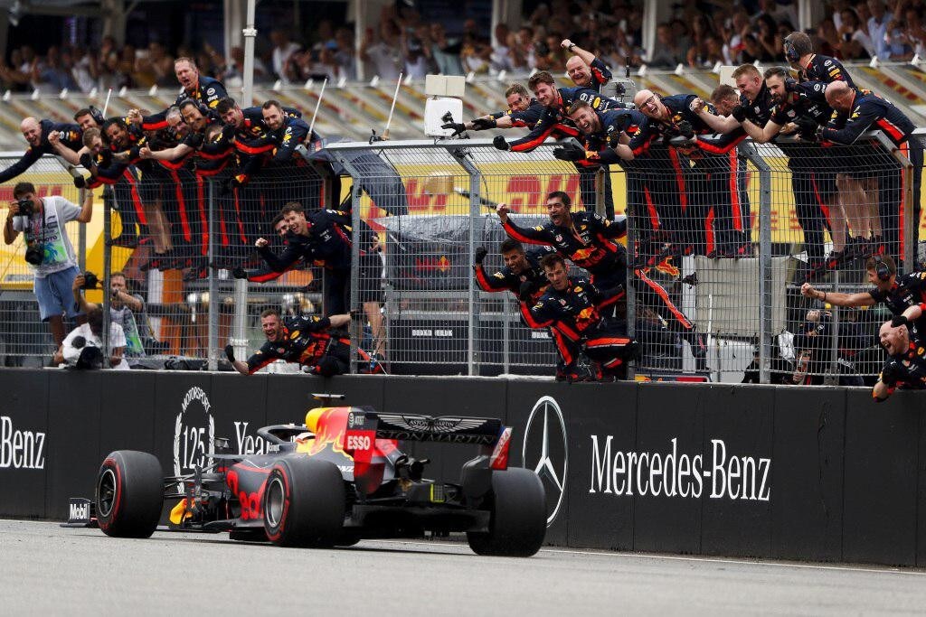 Live F1, GP Germania: Verstappen, Vettel e Kvyat volano sul bagnato