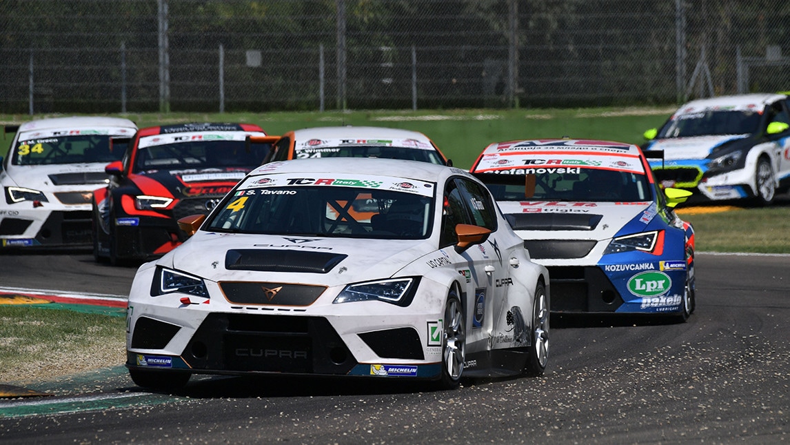TCR Italy: Tavano vince e allunga in campionato