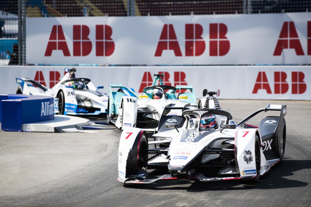 Formula E: BMW, DS, Geox animano il mercato piloti