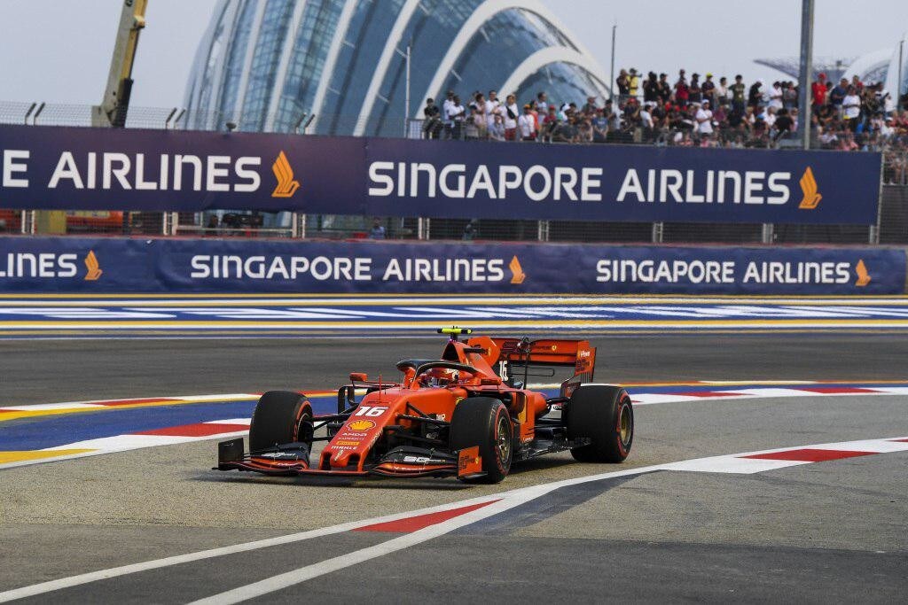 Live F1, GP Singapore, libere 3: Leclerc sfida Hamilton per la pole