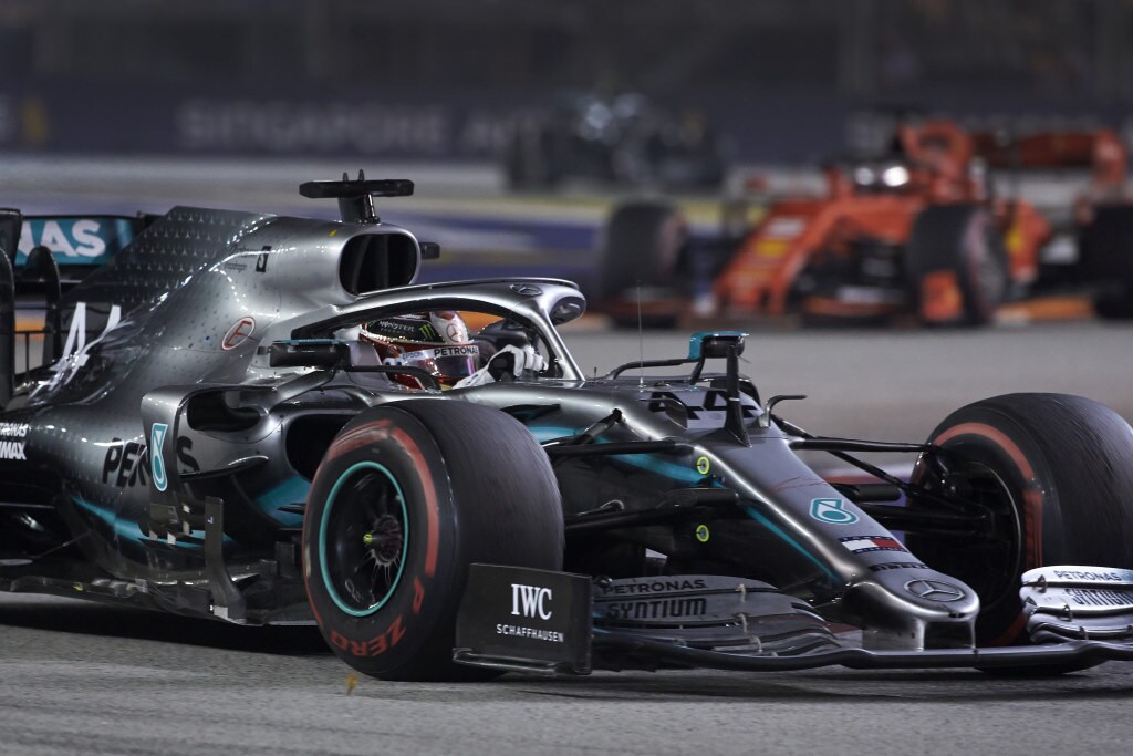 Hamilton, GP Singapore: Ferrari funziona ovunque, difficile batterli
