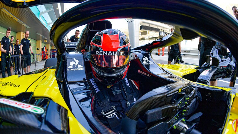 F1, test ad Abu Dhabi: tutte le immagini