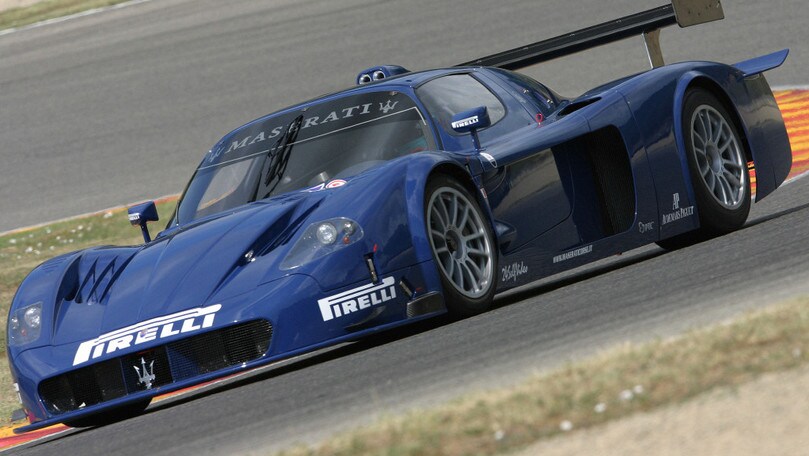 Maserati MC12 GT1: FOTO