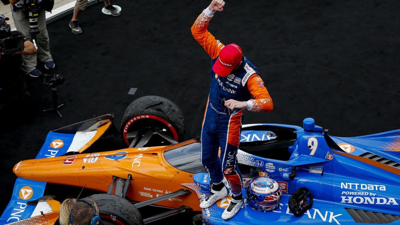 IndyCar: Dixon vince anche a Indy e allunga