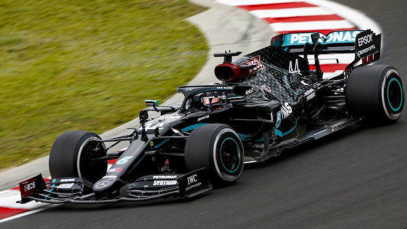 GP Ungheria, Hamilton: 'FP1 fantastica, spero in qualifica e gara sull'asciutto'