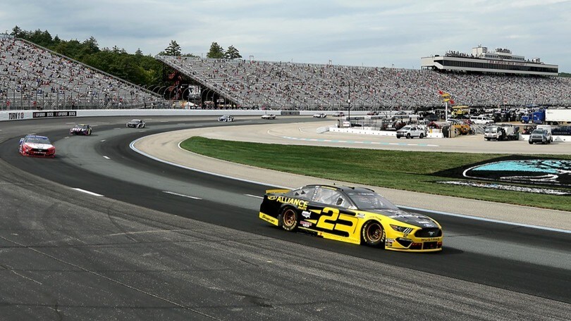 Nascar: a Loudon la spunta Keselowski