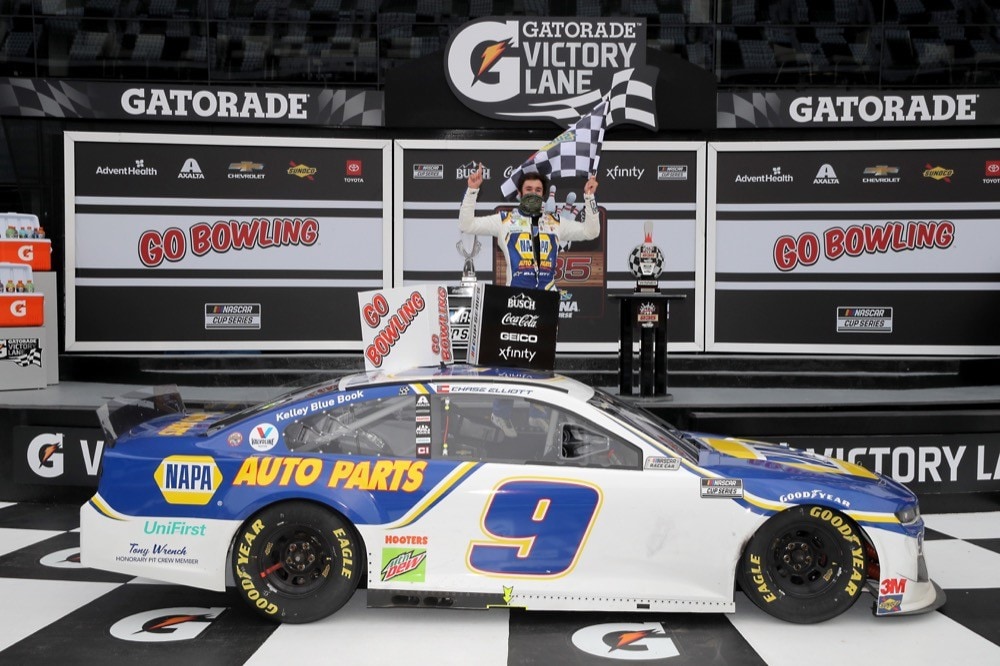Nascar: sullo stradale di Daytona vince Elliott