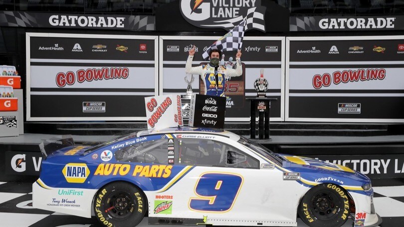 Nascar: sullo stradale di Daytona vince Elliott