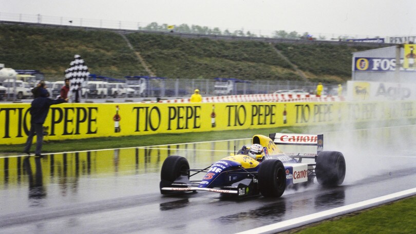 Williams FW14B di Nigel Mansell FOTO