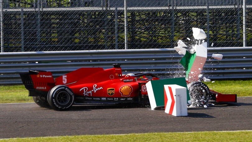 GP Italia, il ritiro di Vettel: Foto