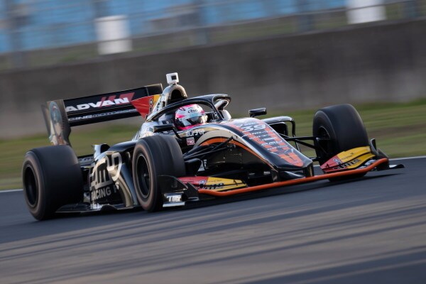 Super Formula: ad Okayama primo successo per Tsuboi, Hirakawa leader