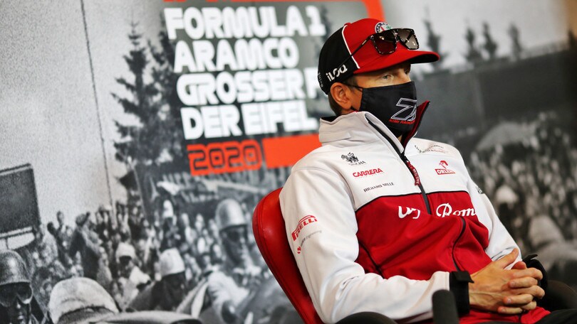 GP Eifel, Raikkonen: "Opzione sul contratto? Non ho firmato nulla"