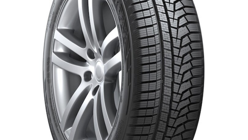 Contro l'usura da neve e ghiaccio Hankook i*cept evo2 fa la differenza