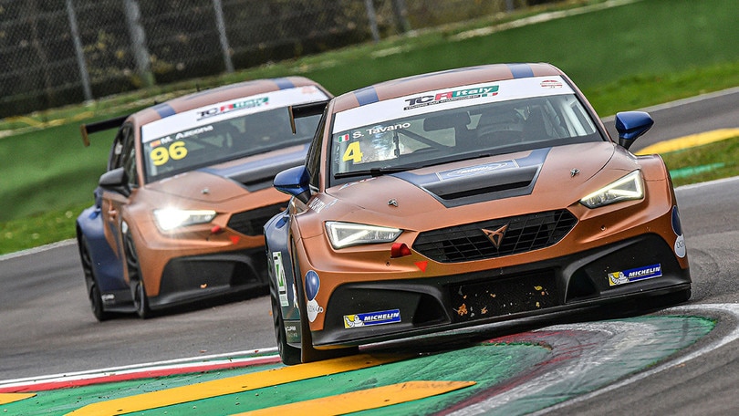 TCR Italy: il campione 2020 è Salvatore Tavano con la CUPRA
