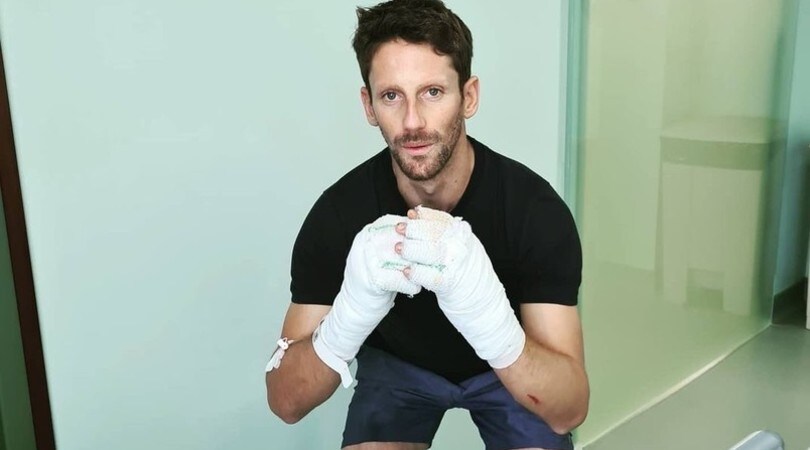 F1, Grosjean esce dall'ospedale dopo il grave incidente nel GP Bahrain