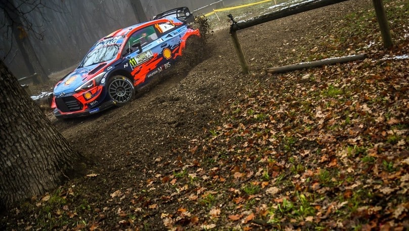WRC, Rally Monza: Neuville si aggiudica lo shakedown