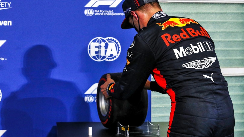 F1, GP Abu Dhabi qualifiche: Verstappen che pole! Beffate le Mercedes dopo 6 anni