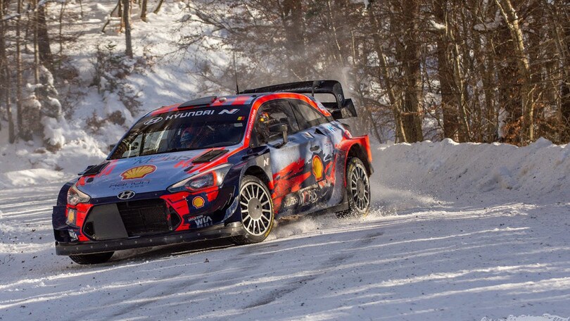 WRC, Hyundai: Neuville cambia navigatore