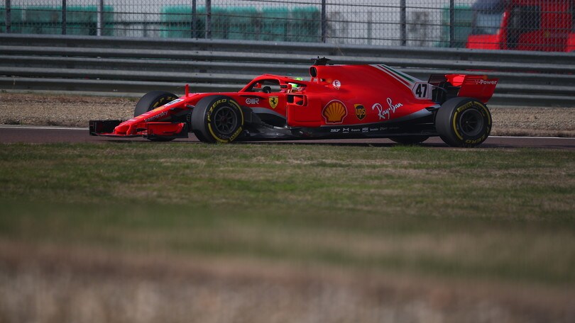 Test Ferrari, Mick Schumacher scende in pista con la SF71H