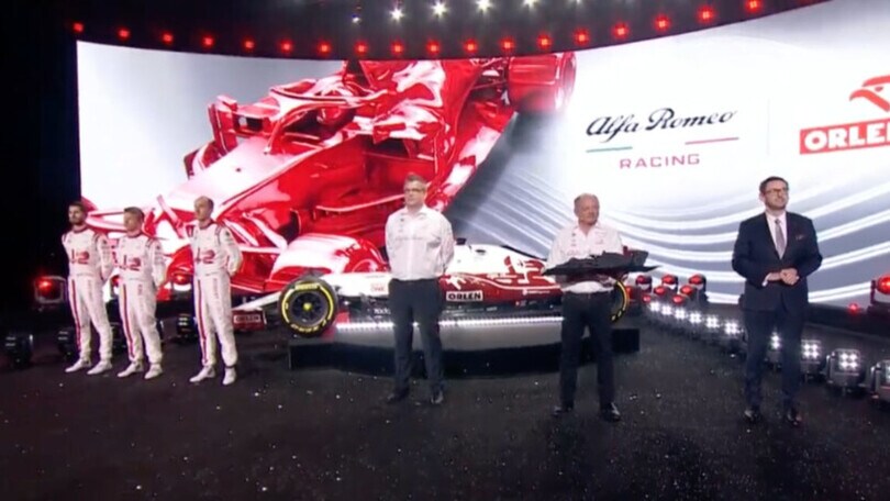 Alfa Romeo, Vasseur: "Non ci poniamo obiettivi, pensiamo a migliorarci"