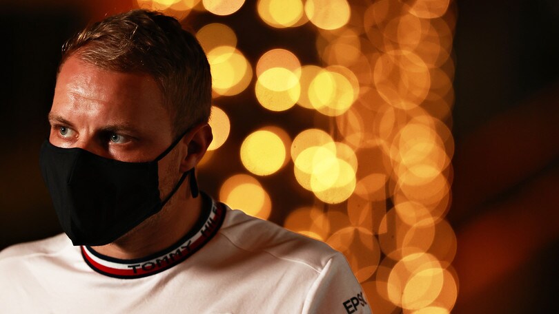 GP Bahrain, Bottas: "Stagione lunga, non serve andare in panico"