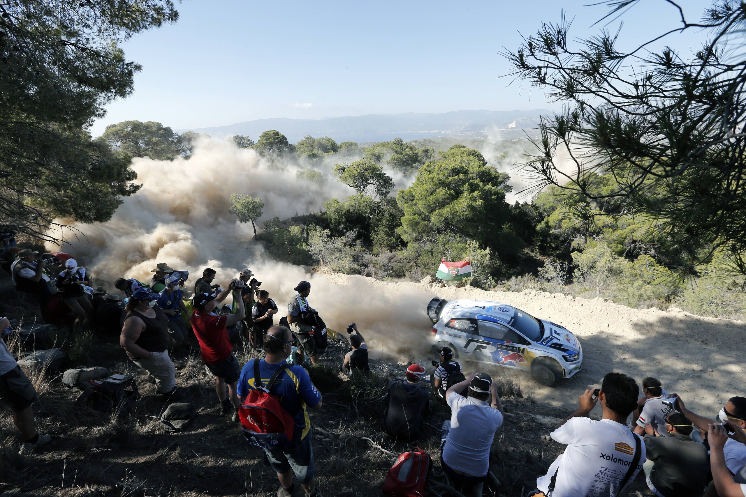 WRC, salta il Cile per il Covid, il mondiale torna all'Acropolis