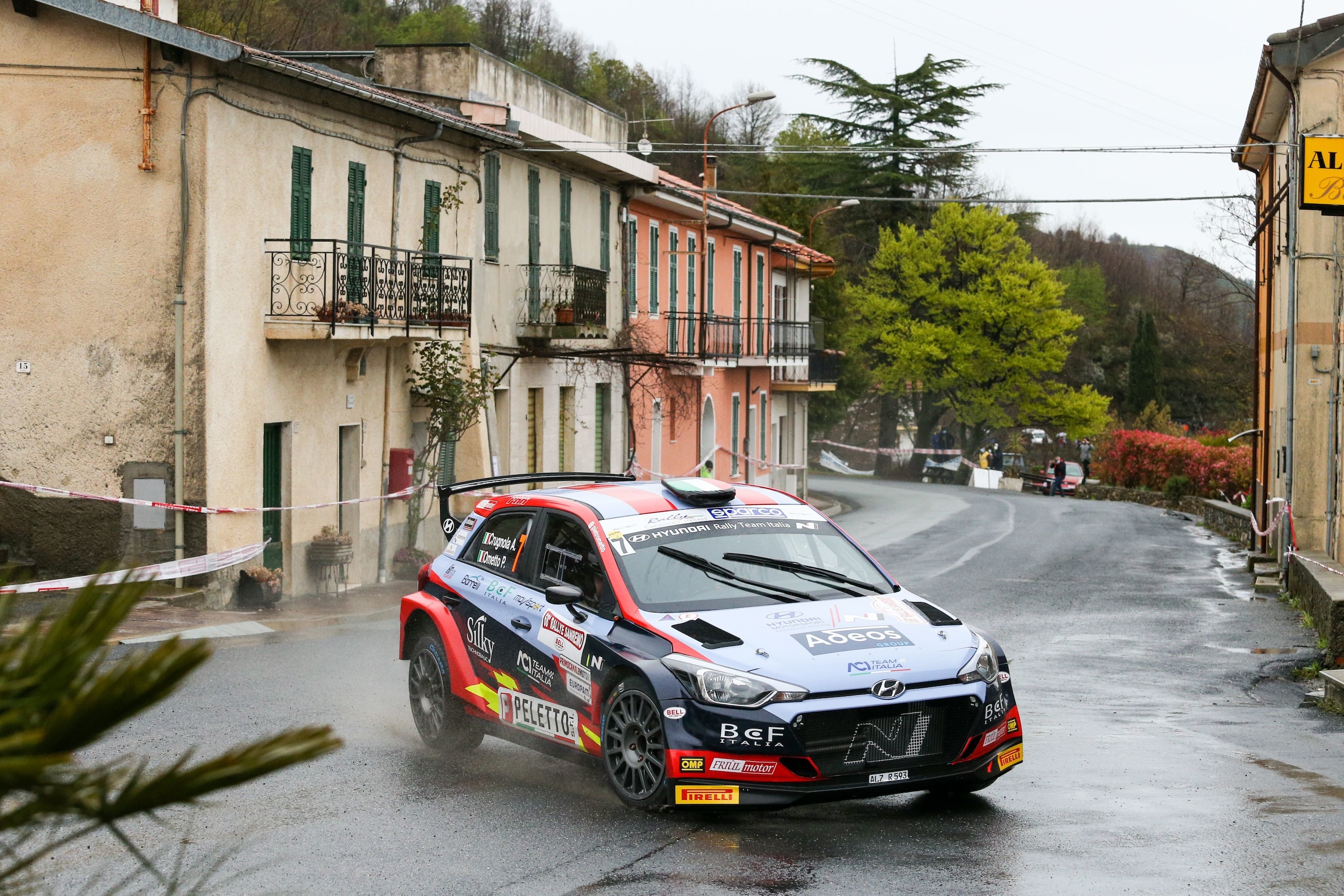 Crugnola vince un Sanremo nel segno di Hyundai