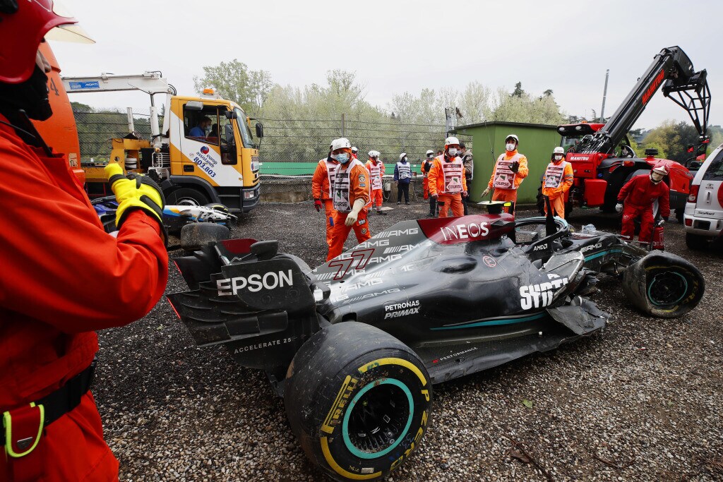 Incidente Bottas - Russell, che scintille tra i due