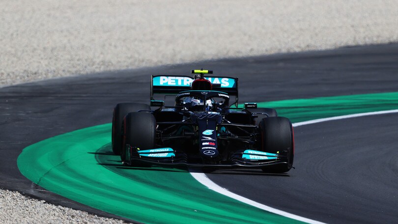 GP Spagna, Mercedes dominanti nel secondo turno di prove libere