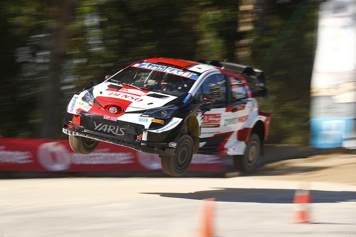 WRC, Rally di Portogallo: Evans leader nello shakedown