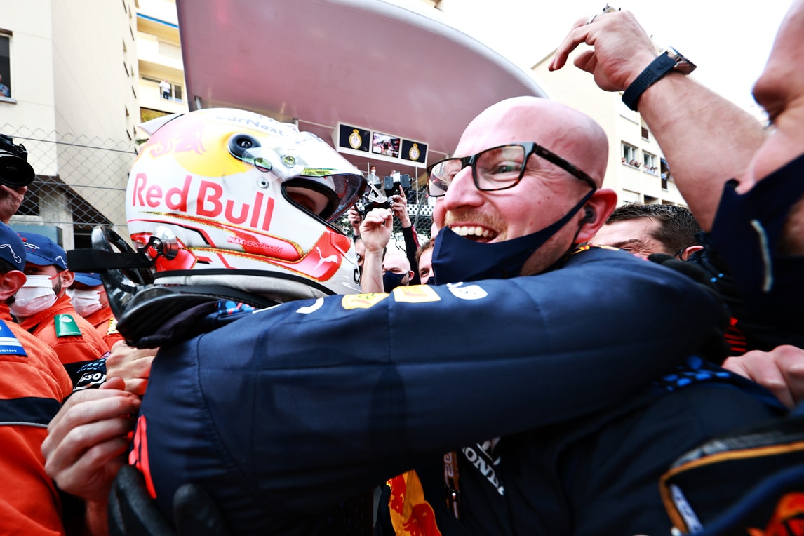 F1, classifica Costruttori: Red Bull supera Mercedes e va al comando