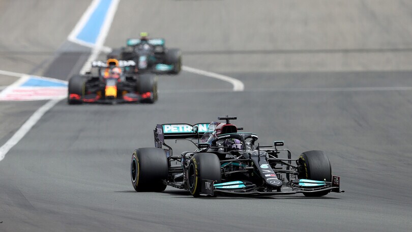 GP Francia, Hamilton: "Red Bull superiore, ma non so come abbiamo fatto a perdere"