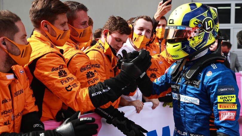 Norris: "Penalità? Perez è finito fuori da solo"