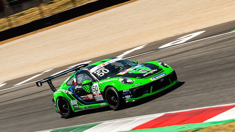 Missione compiuta per Fenici al Mugello in Carrera Cup Italia