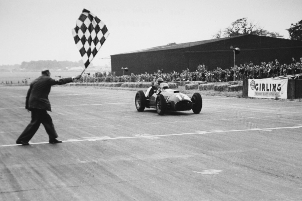 Ferrari, la prima storica vittoria a Silverstone nel 1951