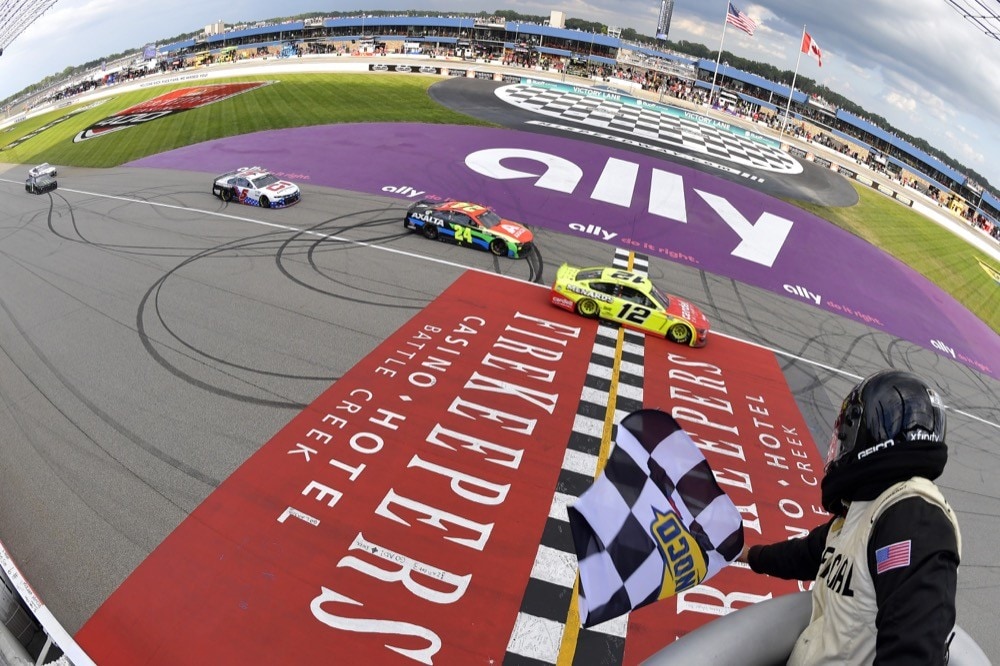 Nascar: Blaney riporta al successo il team Penske