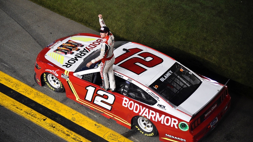 Nascar: dagli incidenti emerge Blaney