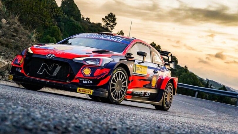 WRC, Neuville vince in Catalogna