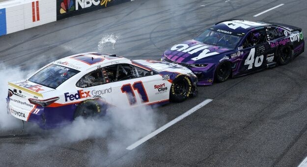 Nascar: Bowman centra Hamlin e vince a Martinsville