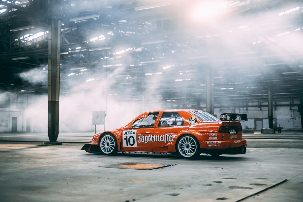 Alfa Romeo 155 V6 TI Jagermeister, bolide del DTM all'asta