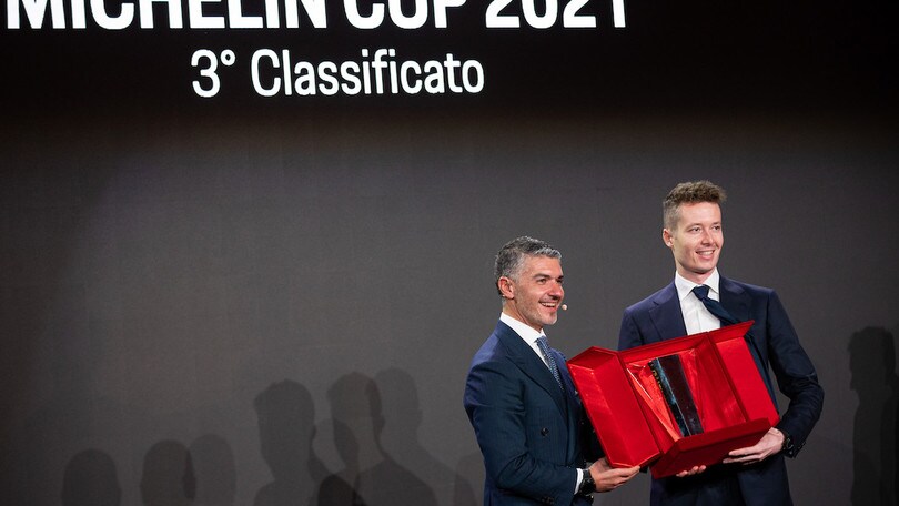 Carrera Cup Italia, Fenici premiato sul podio finale “Michelin”