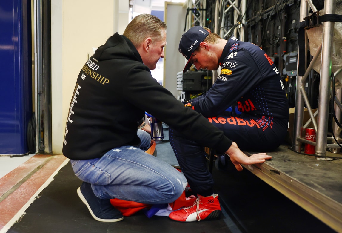 Jos Verstappen: "Per Max è un sogno che si realizza, mio figlio è campione con merito"